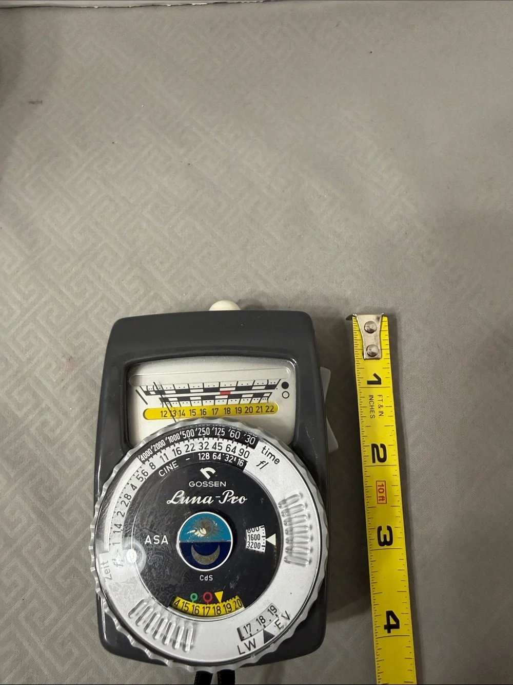 Vintage Gossen Luna-Pro Light Meter with Case Made in Germany Gray and Silver